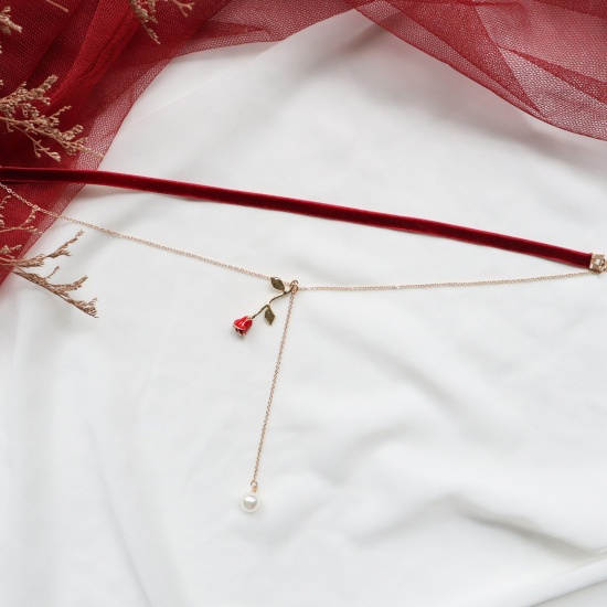 Immagine di Velluto di Cotone Strozzatore Collana Oro Placcato Colore di Vino Rosso Rosa Imitata Perla lunghezza: 30cm, 1 Pz