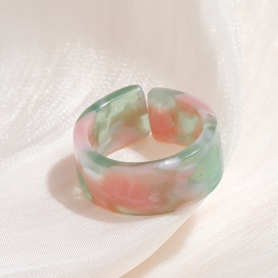 Picture of Resin Unadjustable Rings Green & Light Pink Circle Ring 1 Piece