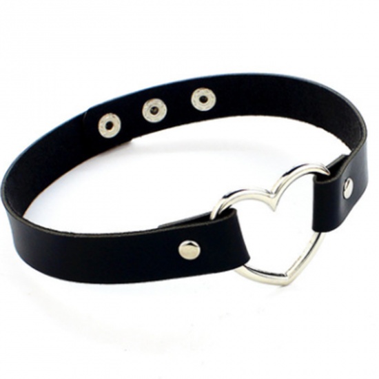 Picture of PU Leather Choker Necklace Silver Tone Black Heart Adjustable 32cm(12 5/8") long, 1 Piece