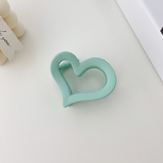 Immagine di Plastica Forcina Verde Chiaro Cuore Smerigliato 6.5cm x 3.8cm , 1 Pz