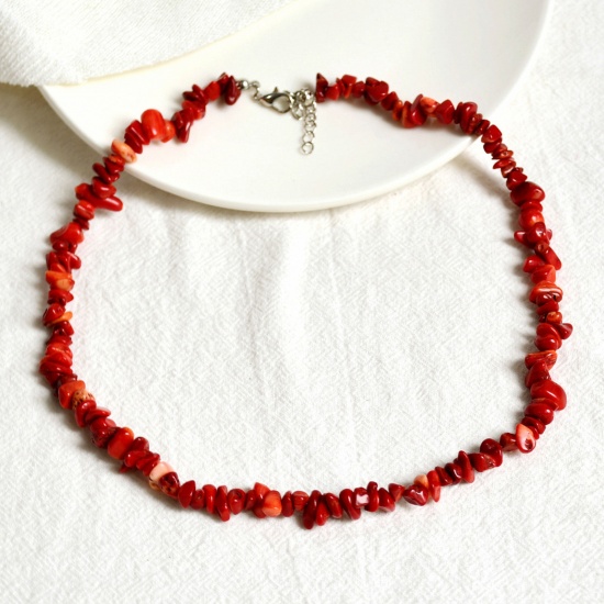 Bild von Simulierte Koralle Boho Chic Bohemia Perlenkette Rote Splitterperlen 38 cm lang, 1 Stück