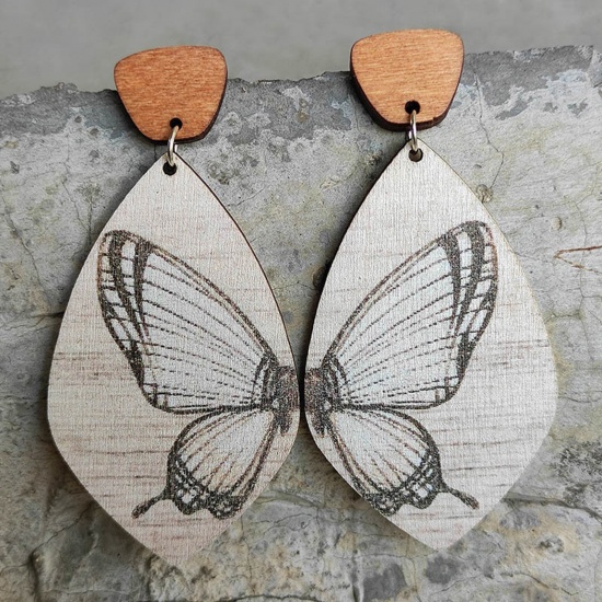 Picture of Wood Insect Earrings Brown Irregular Butterfly 7.5cm, 1 Pair