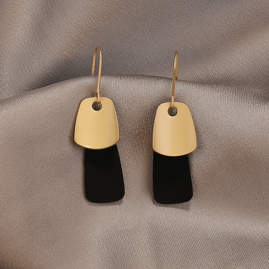 Picture of Stylish Earrings Gold Plated Black Oval 4cm, 1 Pair