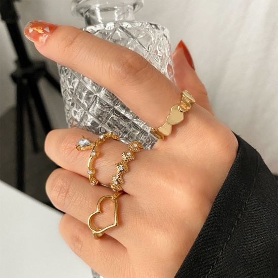 Picture of Retro Open Adjustable Knuckle Band Midi Rings Gold Plated Heart Hollow Clear Rhinestone 18mm(US Size 7.75) - 16mm(US size 5.25), 1 Set ( 4 PCs/Set)