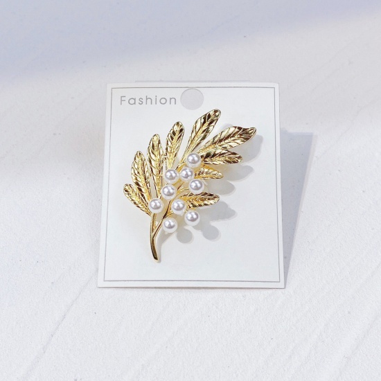 Picture of Exquisite Pin Brooches Flower Leaves Gold Plated Imitation Pearl 5.5cm x 3.1cm, 1 Piece