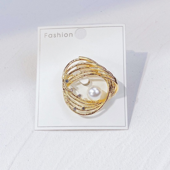 Picture of Exquisite Pin Brooches Circle Ring Gold Plated Imitation Pearl 3.8cm x 3.5cm, 1 Piece