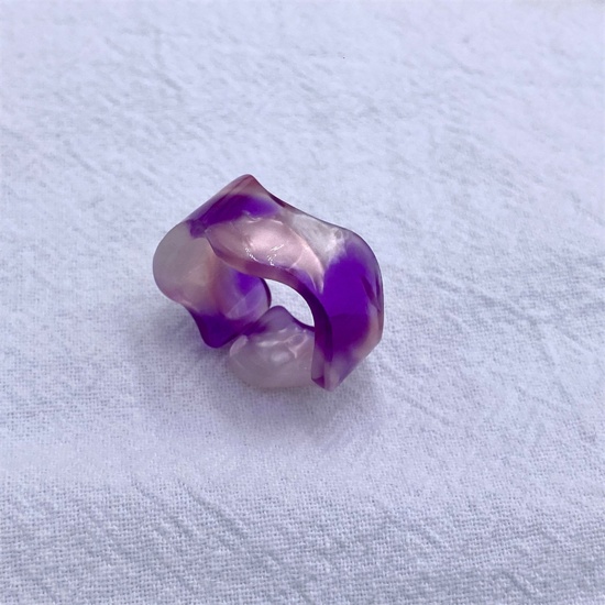 Imagen de Resina Estilo Ins No Ajustable Anillos Púrpura Tie-Dye Ola Jaspeado 18mm (US Size 7.75), 1 Unidad