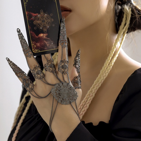 Picture of Gothic Retro Nail Finger Ring Chain Bracelets Gunmetal Tassel Filigree 18cm(7 1/8") long, 1 Piece