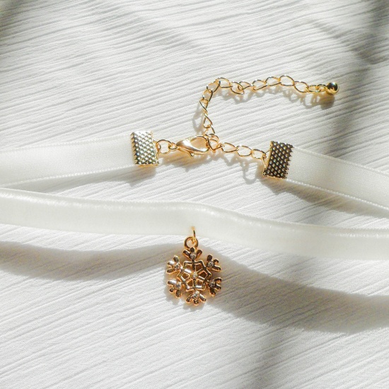 Immagine di Elegante Strozzatore Collana Oro Placcato Bianco Natale Fiocco di Neve Smalto lunghezza: 30cm, 1 Pz