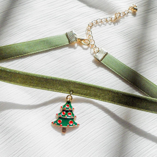 Picture of Stylish Choker Necklace Gold Plated Green Christmas Tree Enamel 30cm(11 6/8") long, 1 Piece
