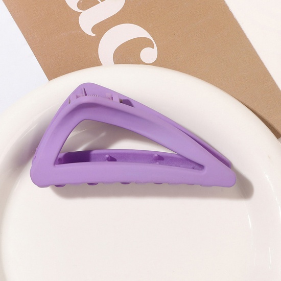 Immagine di Resina Semplice Fermaglio per Capelli Colore Viola Triangolo Smerigliato 8.2cm x 5.2cm , 1 Pz