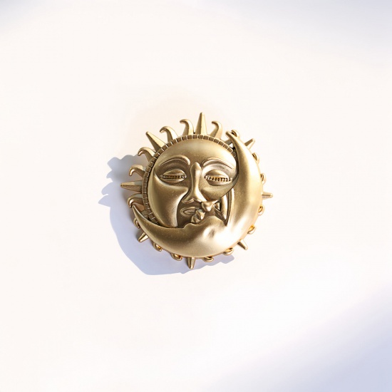 Immagine di 1 Pz Retrò Spilla Sole e Luna Faccia Oro Opaco 4.5cm x 4.5cm