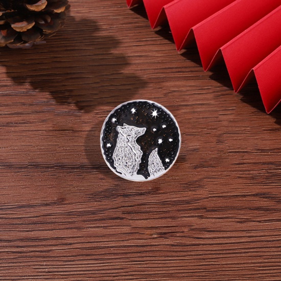 Picture of 1 Piece Retro Pin Brooches Round Wolf Antique Silver Color 2.3cm x 2.3cm