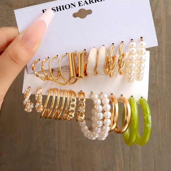 Picture of 1 Set ( 12 Pairs/Set) Stylish Earrings Gold Plated Braided Imitation Pearl 2cm-5cm