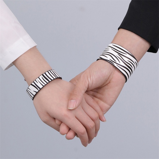Picture of 1 Set ( 2 PCs/Set) PU Leather & Zinc Based Alloy Couple Bracelets Black & White Stripe 23cm(9") long