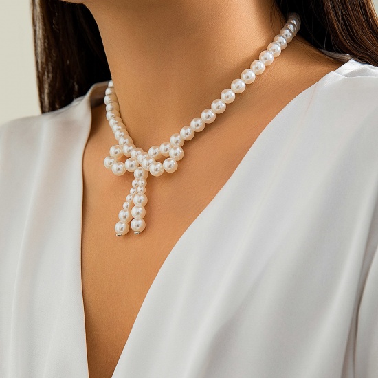 Picture of 1 Piece Acrylic Y2K Beaded Necklace White Bowknot Imitation Pearl 35cm(13 6/8") long