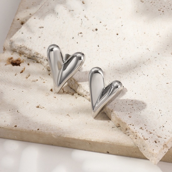 1 ペア エコフレンドリー ファッション おしゃれ バレンタイン・デー プラチナメッキ 304ステンレス鋼 ハート イヤリング 女性のため プレゼント 23mm x 18mm、 の画像