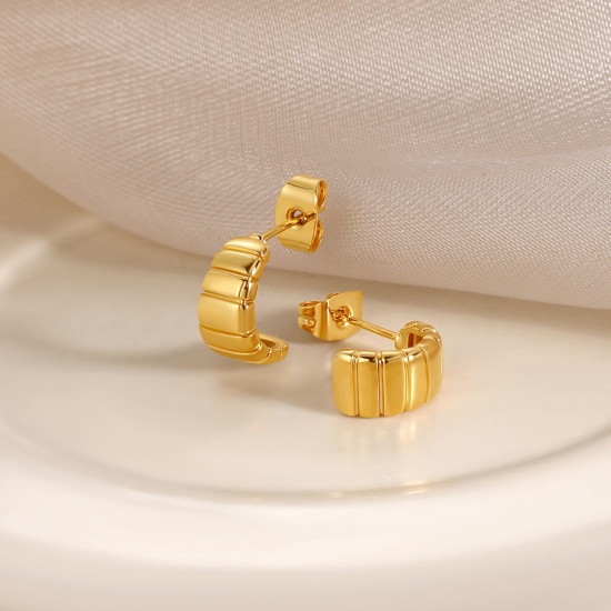 Picture of Wholesale Exquisite Stylish Huggie Hoop Earrings, C Shaped Stripe 18K Real Gold Plated Brass, Women's Eco-friendly Gift Jewelry Supply, 11mm x 7mm, 1 Pair