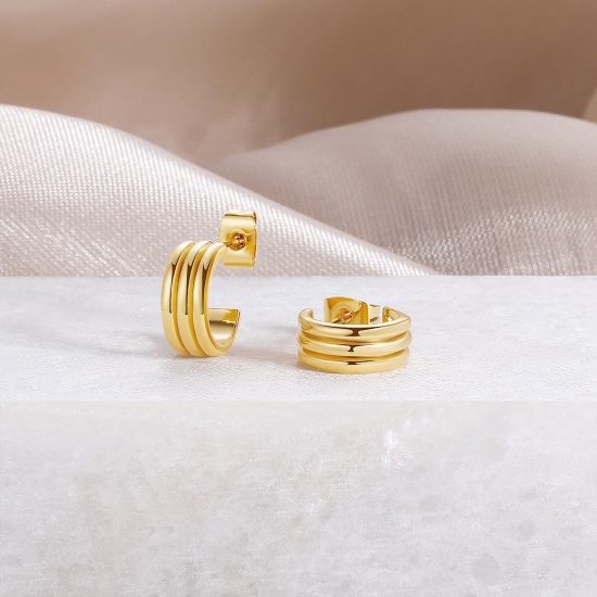 Picture of Wholesale Exquisite Stylish Huggie Hoop Earrings, C Shaped Stripe 18K Real Gold Plated Brass, Women's Eco-friendly Gift Jewelry Supply, 12mm x 5mm, 1 Pair