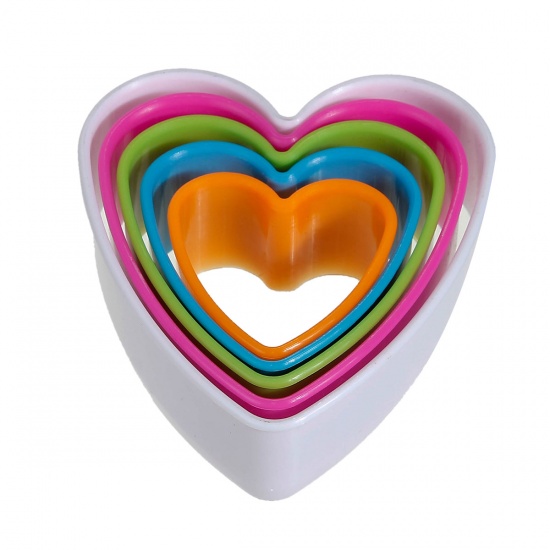 Picture of Plastic Baking Tools Cookie Cake Mold Heart At Random Mixed 9.5cm x9cm(3 6/8" x3 4/8") - 4.9cm x4.7cm(1 7/8" x1 7/8"), 1 Set(5 PCs/Set)