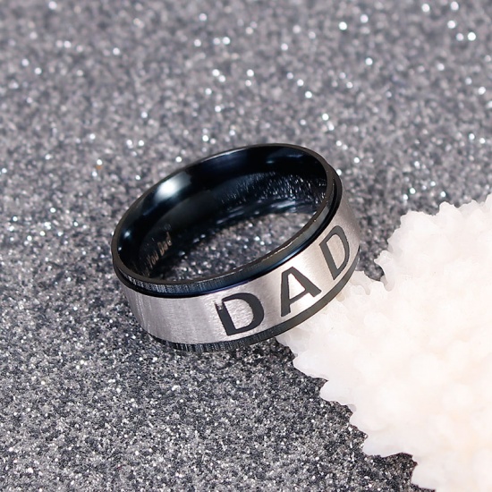 Picture of Stainless Steel Unadjustable Rings Silver Tone Black Round " Dad " 17.5mm(US size 7.25), 1 Piece