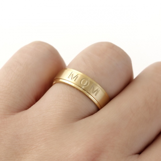 Picture of Stainless Steel Unadjustable Rings Gold Plated Round " Mom " 16.5mm(US Size 6), 1 Piece