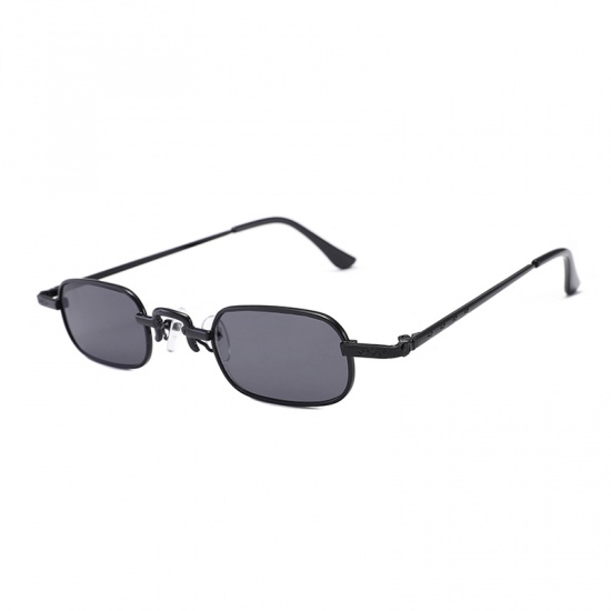 Picture of PC Sunglasses Rectangle Gray 13.5cm(5 3/8") x 2.7cm(1 1/8"), 1 Piece