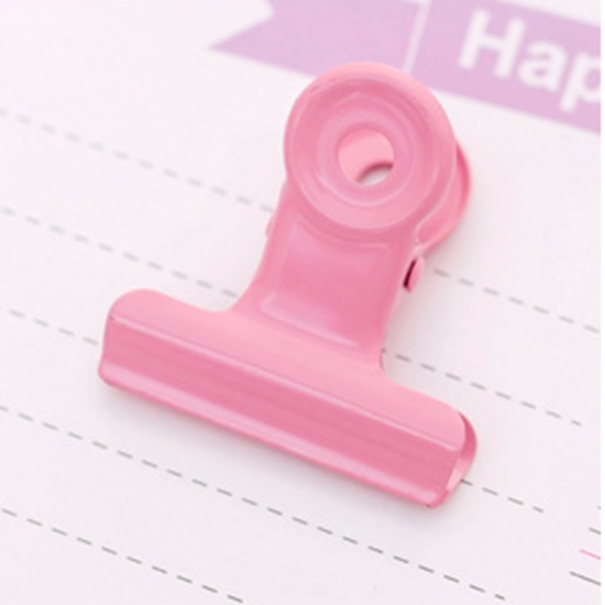 Picture of Metal Clips Pink For Office School Paper Bills Receipt 3cm(1 1/8") x 3cm(1 1/8"), 4 PCs