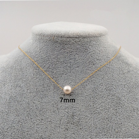 Picture of Wholesale Round Pendant Charm Necklace, 18K Gold Plated Freshwater Cultured Pearl Link Cable Chain, Women's Vacuum Plating Classic Dainty Gift Jewelry For Retailer, 40cm(15.7") long, 1 Piece
