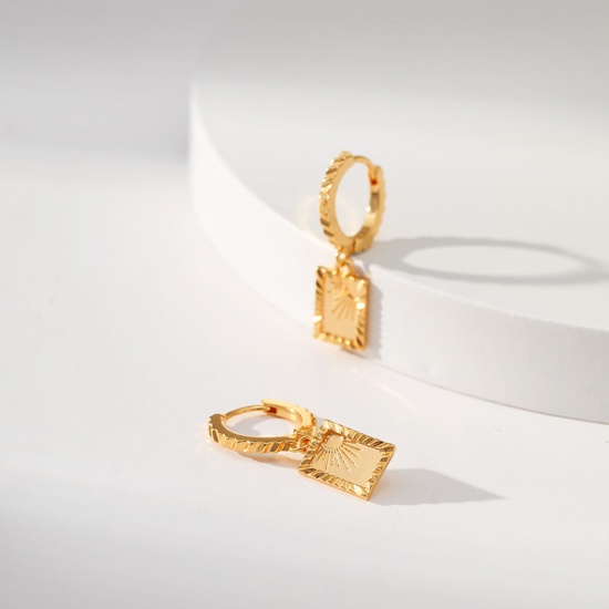 Bild von Umweltfreundlich Retro Stilvoll 18K Echtgold plattiert Messing Rechteck Sonne Ohrring Für Frauen 2,9cm x 0,9cm, 1 Paar