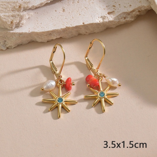 Picture of 1 Pair Vacuum Plating Retro Stylish 14K Gold Plated 304 Stainless Steel Eight Pointed Star Earrings For Women 3.5cm x 1.5cm