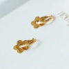 Bild von 1 Paar Vakuumbeschichtung Süß Stilvoll 18K Gold plattiert 316L Edelstahl Blumen Ohrring Für Frauen 3cm x 1.6cm