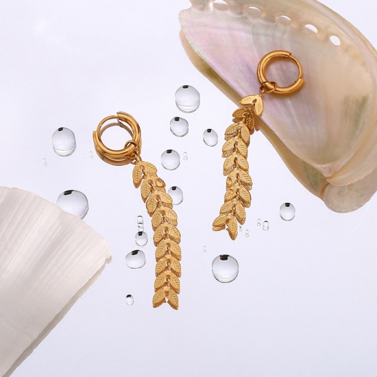 Image de 1 Paire Placage sous Vide Simple & Décontracté Boucles d'Oreilles Franges Pompons Glands Élégant en 304 Acier Inoxydable Queue de Poisson Plaqué Or Véritable 18K Fête Pour les Enfants 5.2cm