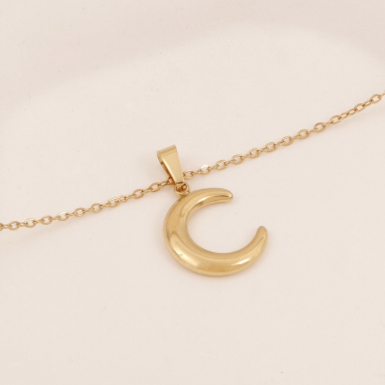 Picture of Eco-friendly Vacuum Plating Simple & Casual Stylish 18K Gold Plated 304 Stainless Steel Link Cable Chain Half Moon Pendant Necklace Unisex 38cm(15") long, 1 Piece