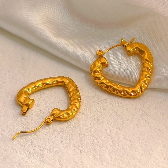 Immagine di Placcatura Sottovuoto Ecologica Semplice & Casual Retrò Placcato Oro 18K 304 Acciaio Inossidabile Cuore Orecchini Circolari Per Donne Festa 2.5cm x 2.2cm, 1 Paio