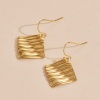 Bild von Umweltfreundliche Vakuumbeschichtung Einfach und lässig Retro 18K Gold plattiert 304 Edelstahl Quadrat Streifen Ohrring Für Frauen Party 4cm x 2cm, 1 Paar