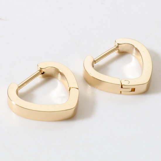 Picture of 2 PCs Eco-friendly Vacuum Plating Stylish Geometric 18K Real Gold Plated Brass Heart Hoop Earrings Unisex Party 15mm x 14mm