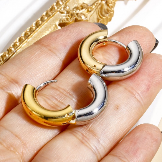 Picture of 2 PCs Eco-friendly Vacuum Plating Stylish Stylish 18K Real Gold Plated & Real Platinum Plated Brass Circle Ring Hoop Earrings For Women Party 20mm x 19mm