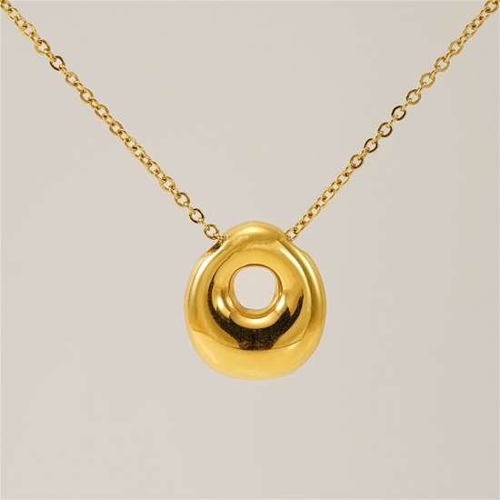Image de 1 Pièce Collier à Pendentif Chaîne Maille Forçat Mignon en 304 Acier Inoxydable Placage sous Vide Hip Hop Plaqué Or 18K Alphabet Majuscule Lettre Initiale Mots" O " Creux Unisexe 45cm long