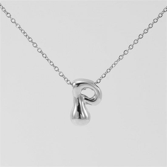 Image de 1 Pièce Collier à Pendentif Chaîne Maille Forçat Mignon en 304 Acier Inoxydable Respectueux de la Nature Hip Hop Argent Mat Alphabet Majuscule Lettre Initiale Mots" P " Creux Unisexe 45cm long
