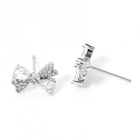 Immagine di 1 Paio Ecologico Dolce & Carino Elegante Vero Platino Placcato Ottone Cravatta a Farfalla Micro Spianare Orecchini a Perno Per Donne 12mm x 8.5mm