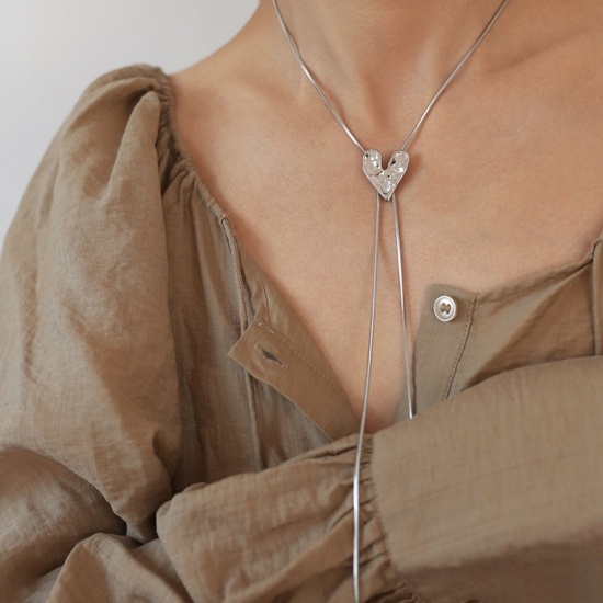 Immagine di 1 Pz Elegante Semplice Tono Argento Acciaio Inossidabile Catena di Serpente Piatta Cuore Regolabile Collana Lunga Adatto Maglia Per Donne 87cm Lunghezza