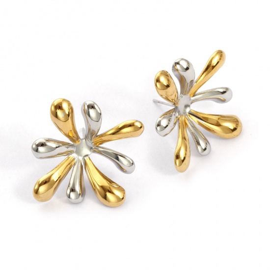 Bild von 1 Pair Eco-friendly PVD Vacuum Plating Dainty Exquisite 18K Real Gold Plated & Silver Tone 304 Stainless Steel Flower Two Tone Ear Post Stud Earrings For Women Gift 3.2cm x 3.1cm, Post/ Wire Size: 0.7mm(21 gauge)