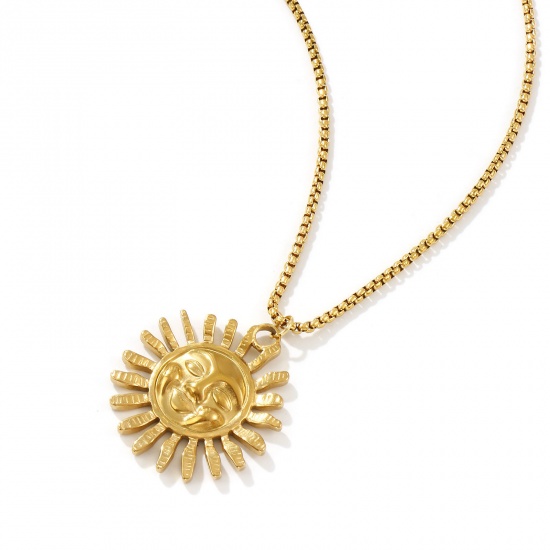 Immagine di 18K Vero Oro Placcato Catena a Casella Sole Collana con Ciondolo, 304 Acciaio Inossidabile 45cm + 5cm, Per Donne, Galassia Squisito Regalo, Placcatura Sottovuoto PVD Ecologica, 1 Pz