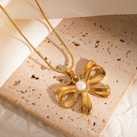 Image de 18K Gold Plated Bowknot Pendant Charm Necklace, 304 Stainless Steel & Acrylic 39.5cm(15.6") + 6cm(2.4"), For Women, White Insect Stylish Gift, Eco-friendly, 1 Piece