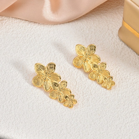 Immagine di 1 Pair Eco-friendly Dainty Stylish 18K Gold Plated 304 Stainless Steel Flower Ear Post Stud Earrings For Women Gift