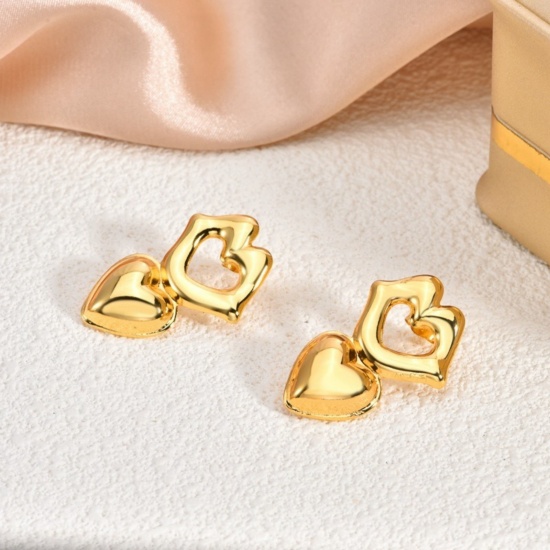 Immagine di 1 Pair Eco-friendly Dainty Valentine's Day 18K Gold Plated 304 Stainless Steel Heart Ear Post Stud Earrings For Women Gift