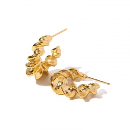 Picture of Wholesale Exquisite Stylish Ear Post Stud Earrings, C Shaped 18K Gold Plated 304 Stainless Steel, Women's Vacuum Plating Gift Jewelry Supply, 2.4cm x 2.3cm, 1 Pair
