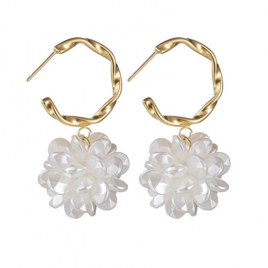 Picture of Wholesale Stylish Dainty Earrings, Flower White 18K Gold Plated 304 Stainless Steel & Acrylic, Women's Vacuum Plating Gift Jewelry Supply, 2.5cm x 5cm, 1 Pair