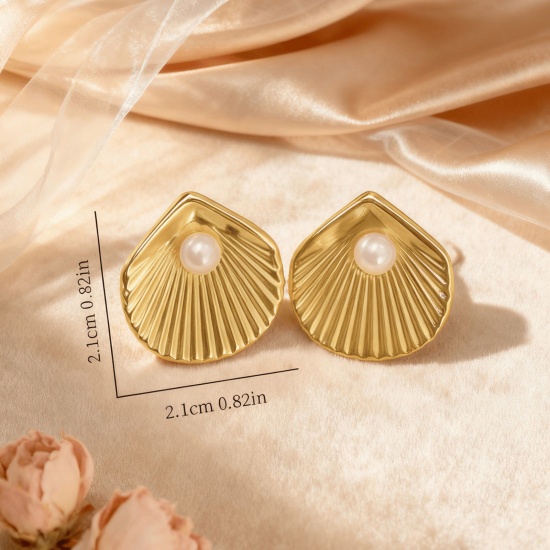 Picture of Wholesale Stylish Retro Ear Post Stud Earrings, Shell Imitation Pearl 18K Gold Plated 304 Stainless Steel, Women's Eco-friendly Gift Jewelry Supply 21mm x 21mm, 1 Pair
